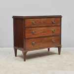 1453 4424 CHEST OF DRAWERS